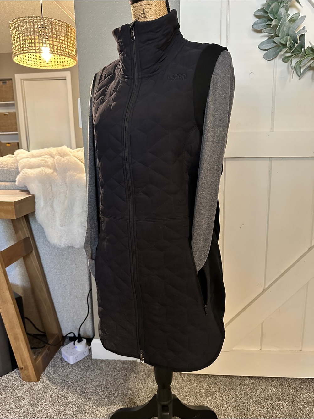 The North Face Black Quilted Long Vest Womens Sz. Large.